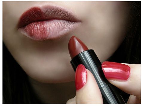 Triclosan dalam lipstik dan kosmetik akan membawa kepada infark